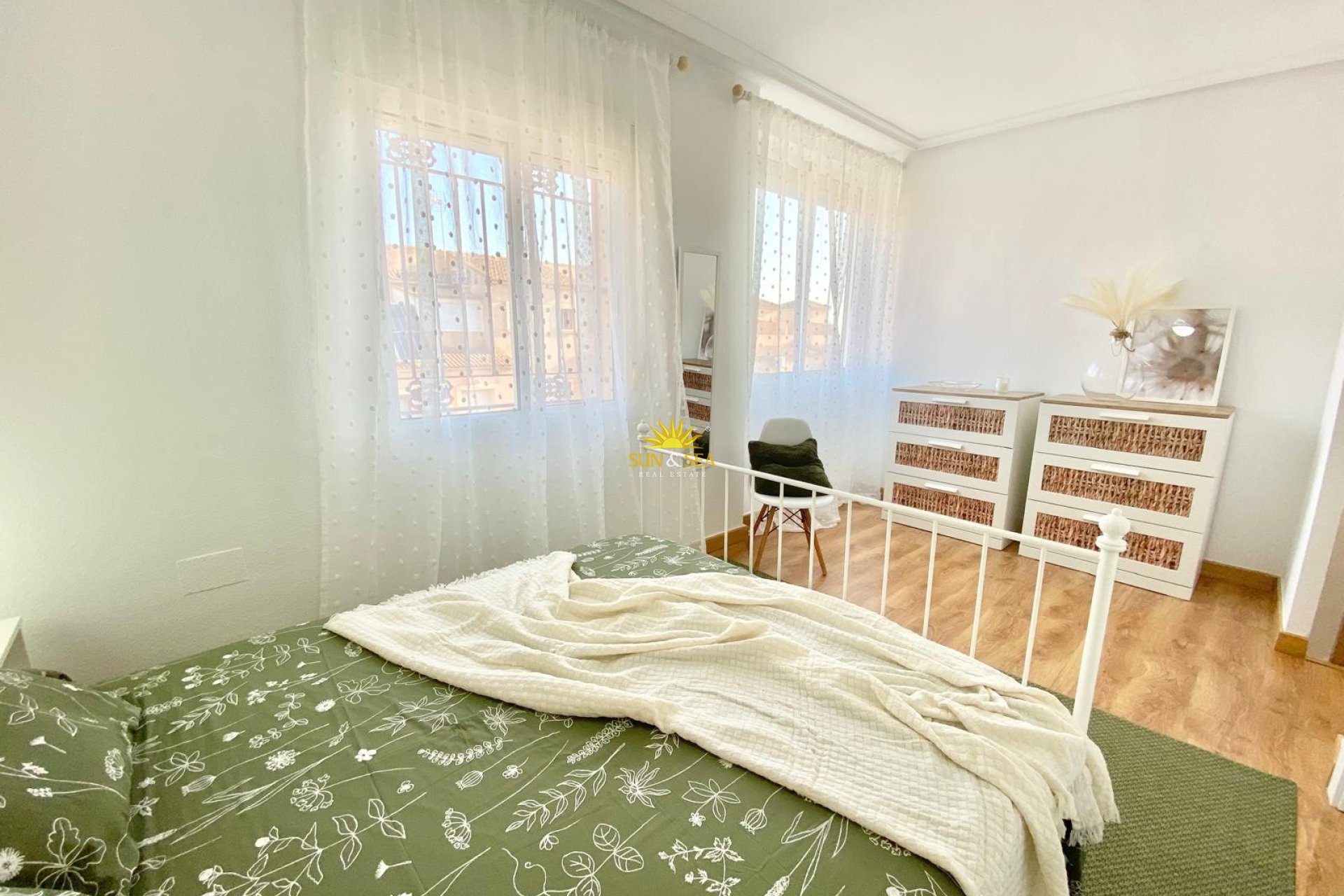Resale - Villa - Orihuela Costa - Playa Flamenca