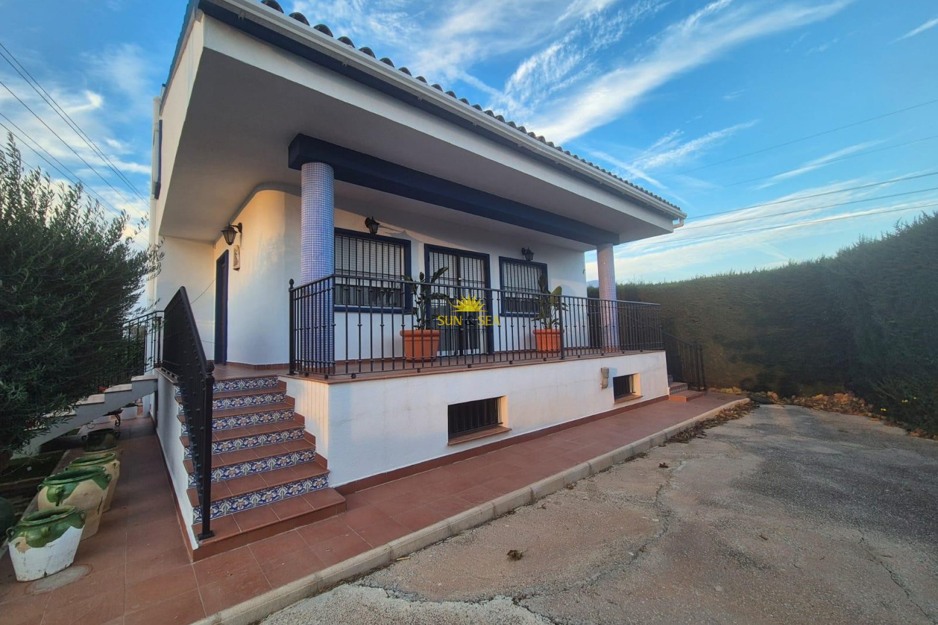 Resale - Villa - Orihuela