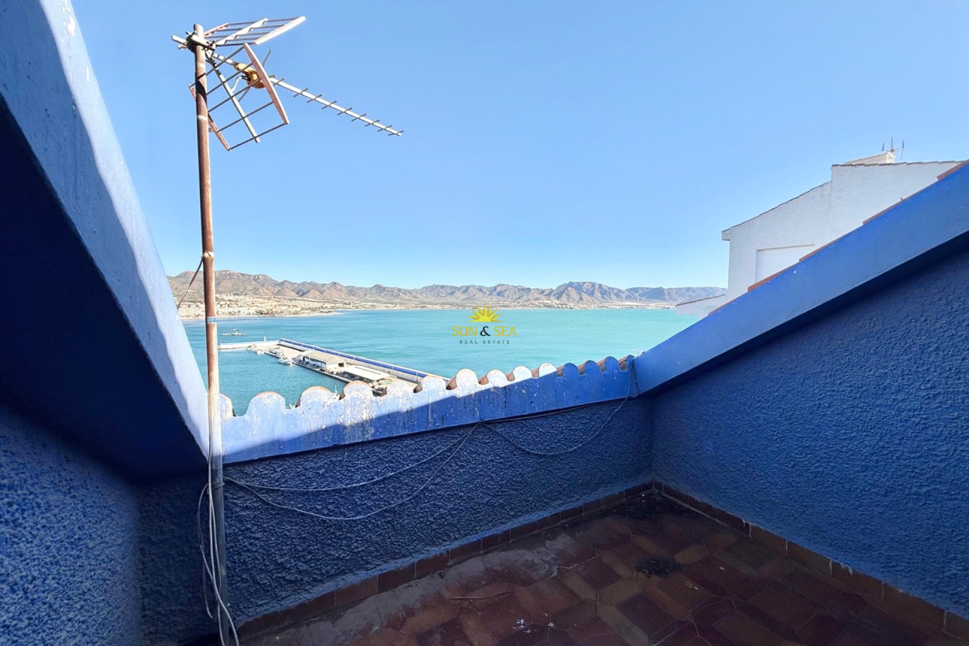 Resale - Villa - Puerto de Mazarron - Playa Negra