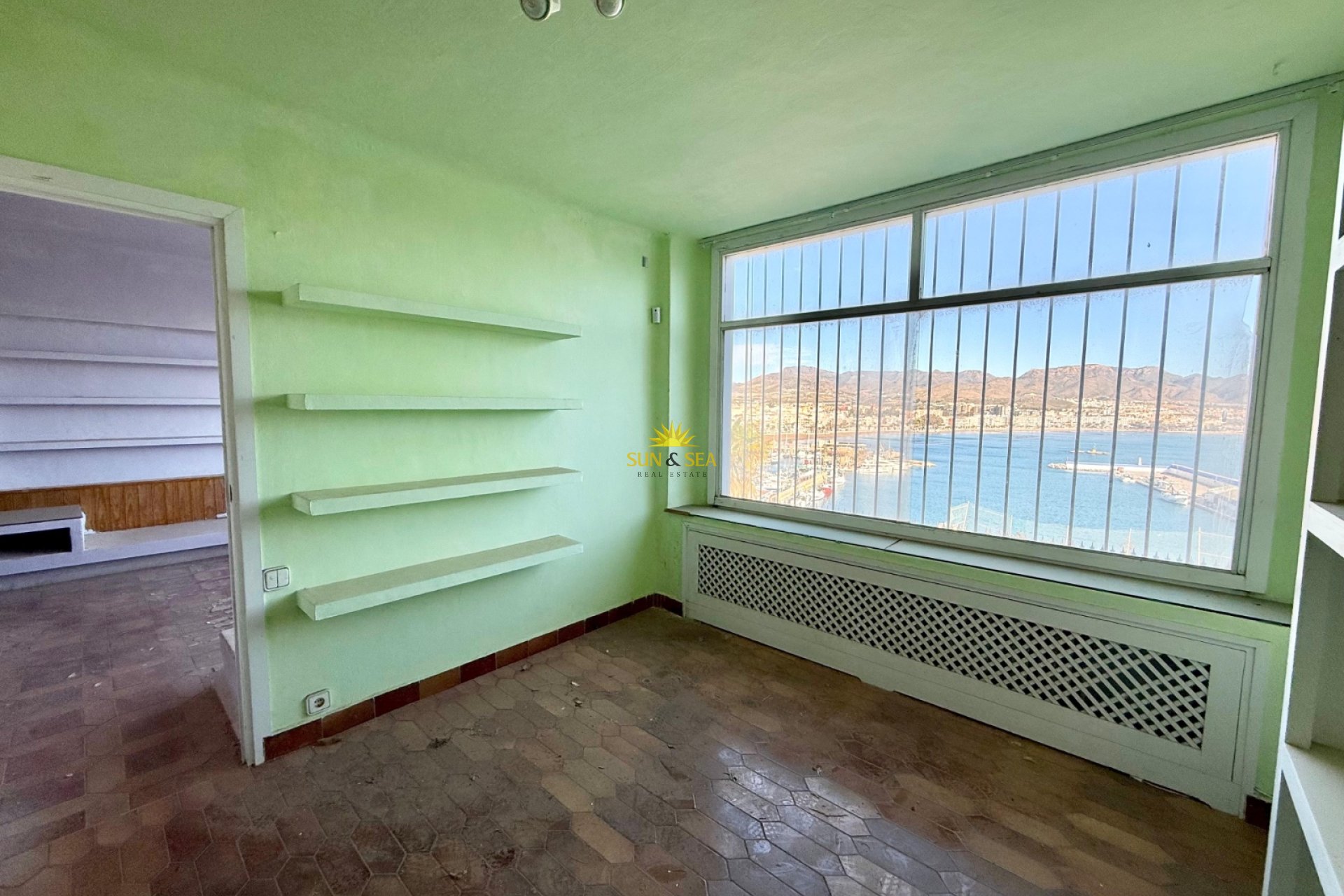 Resale - Villa - Puerto de Mazarron - Playa Negra
