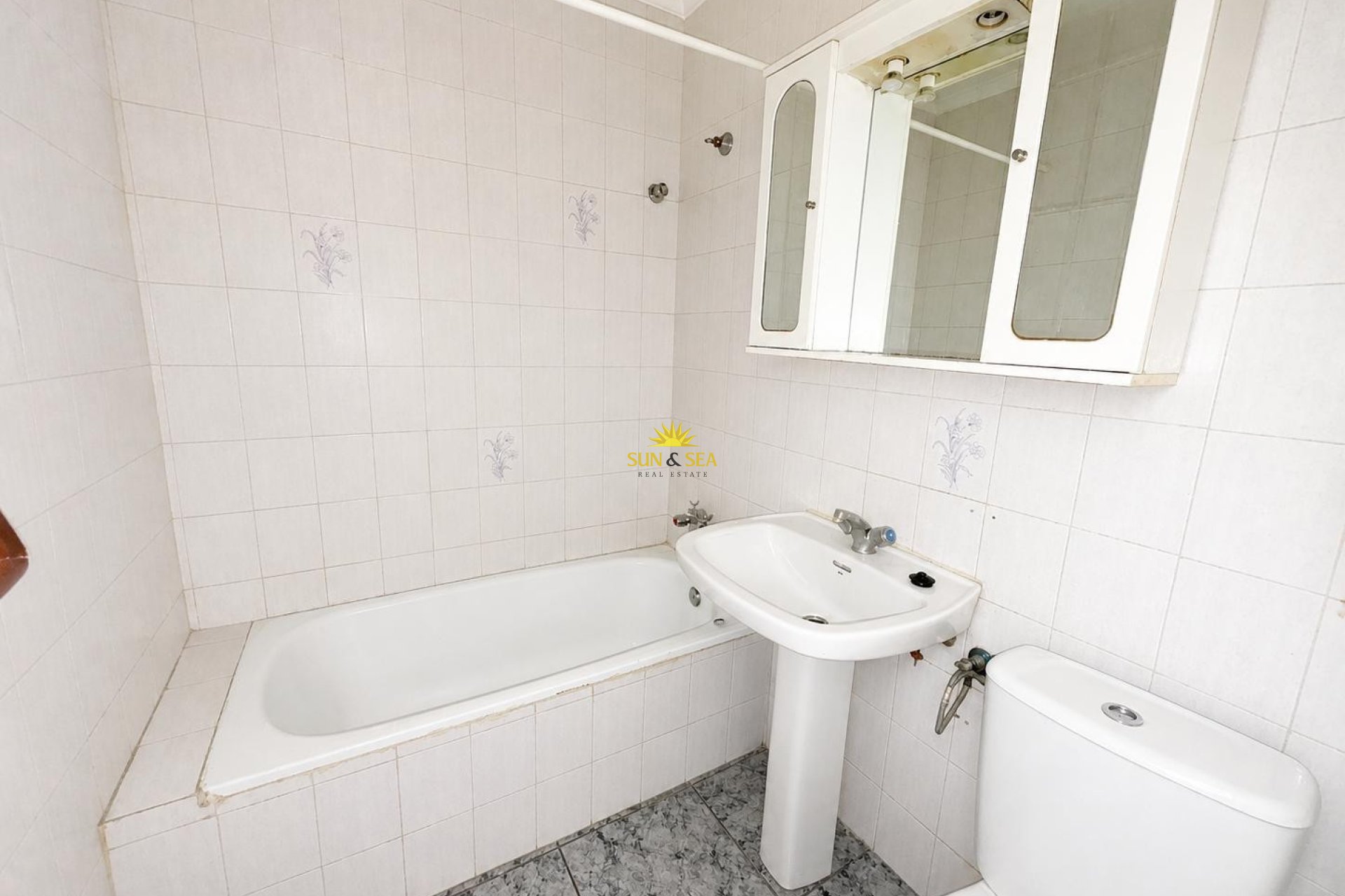 Resale - Villa - San Fulgencio
