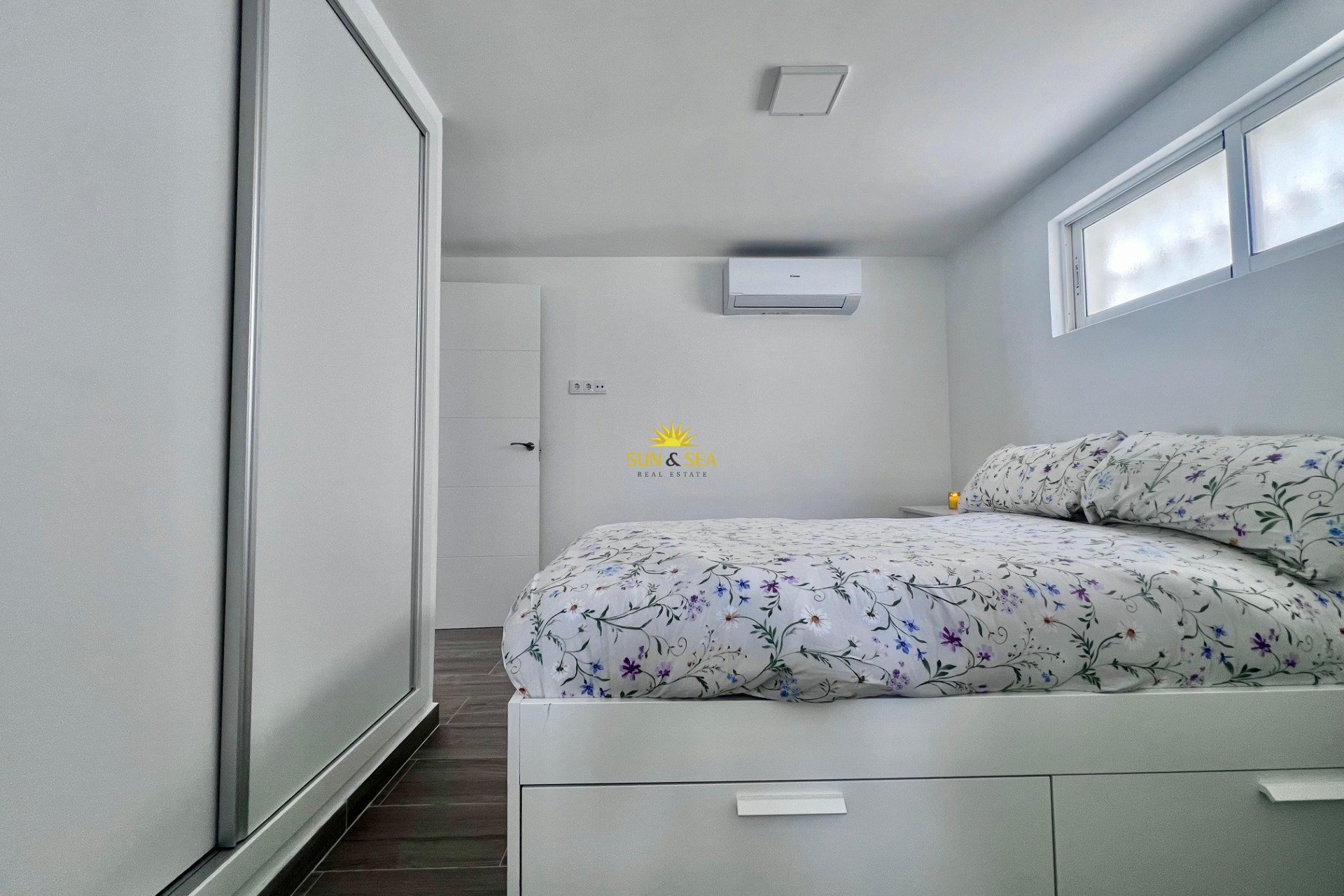 Resale - Villa - San Miguel de Salinas - Las filipinas