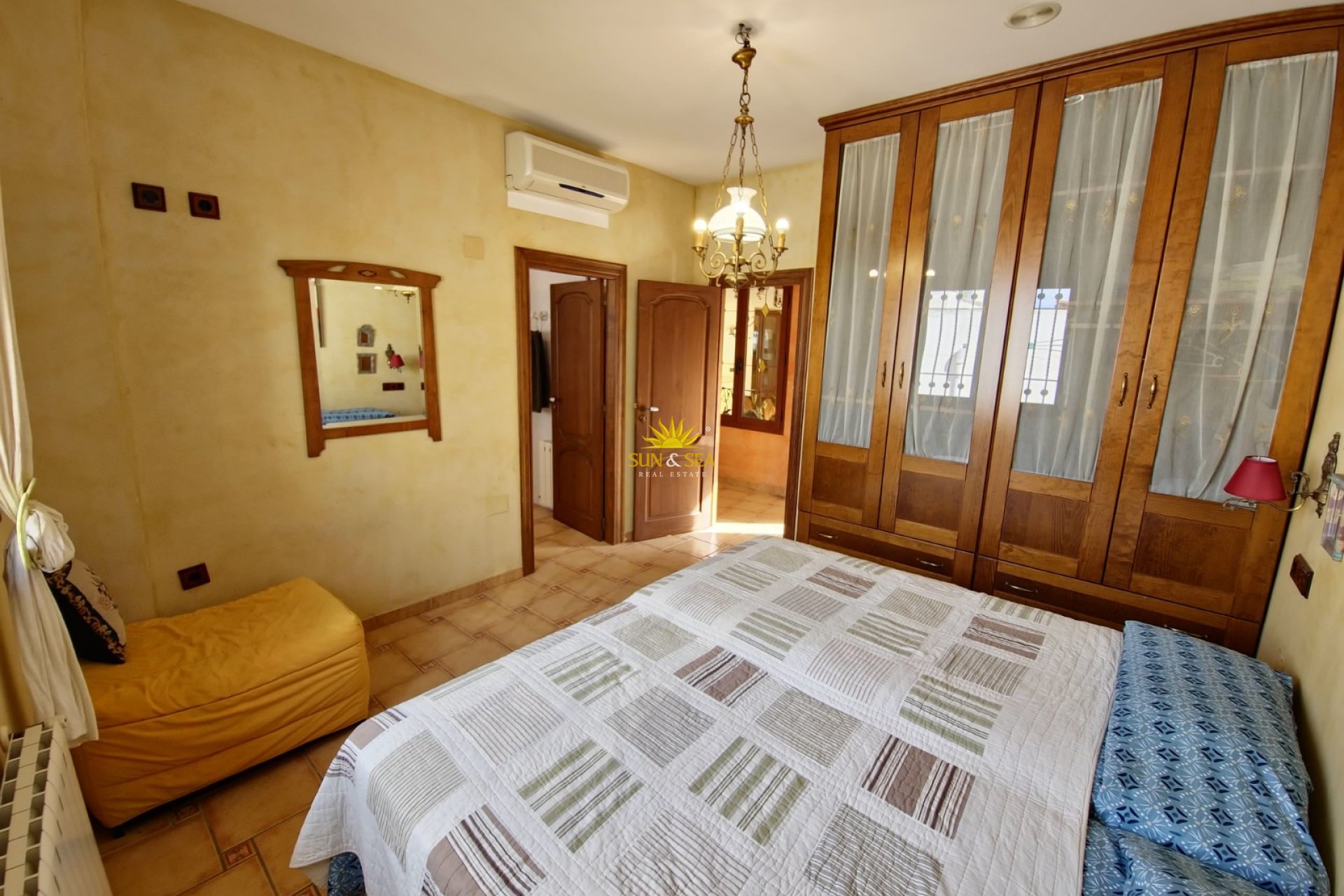 Resale - Villa - San Miguel de Salinas