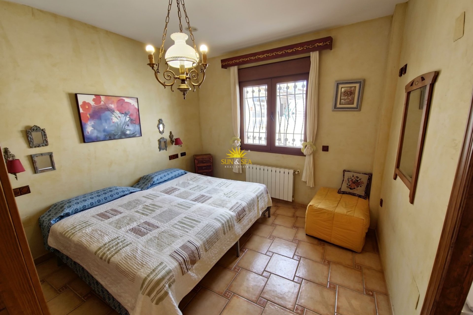 Resale - Villa - San Miguel de Salinas