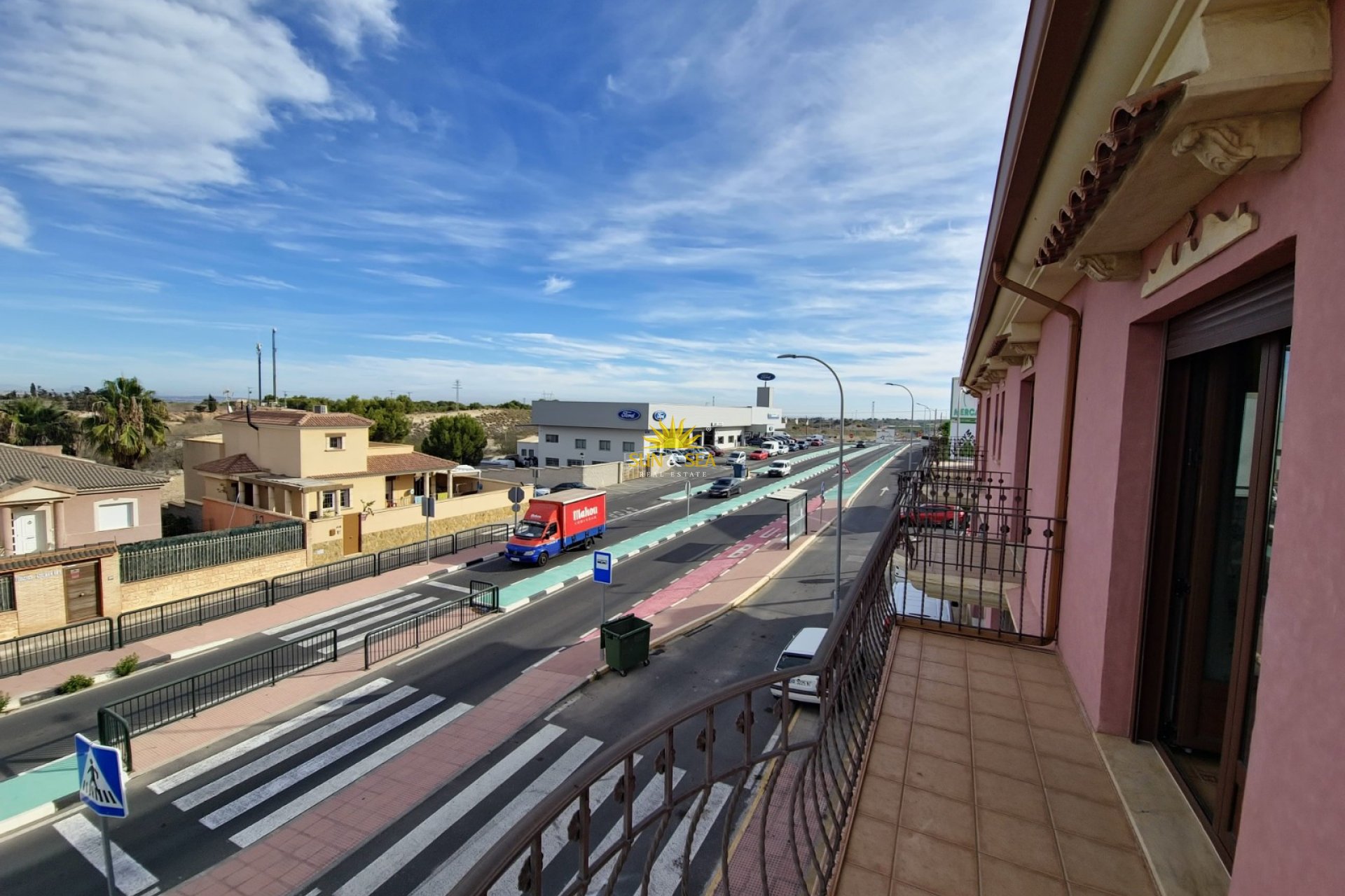 Resale - Villa - San Miguel de Salinas