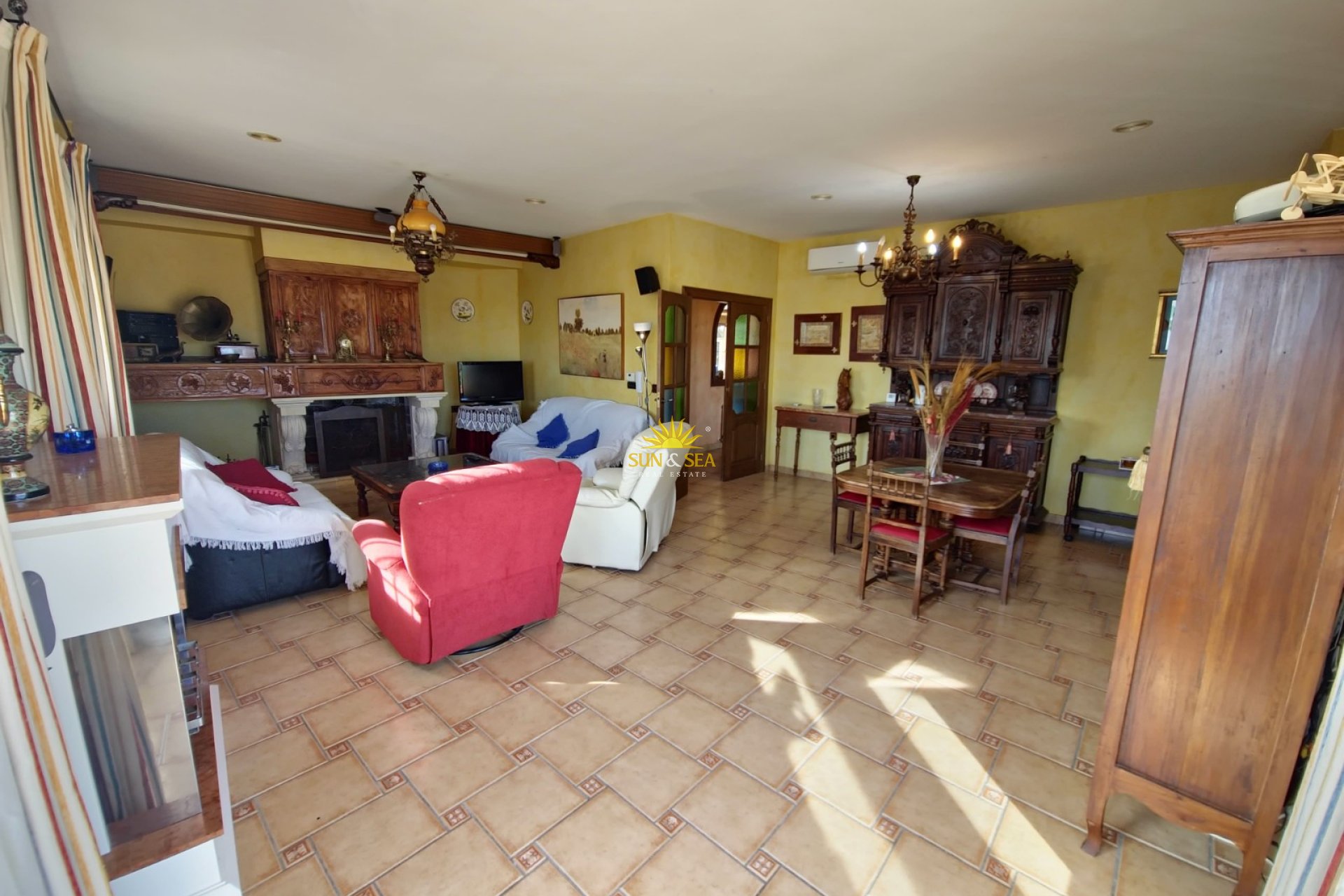 Resale - Villa - San Miguel de Salinas