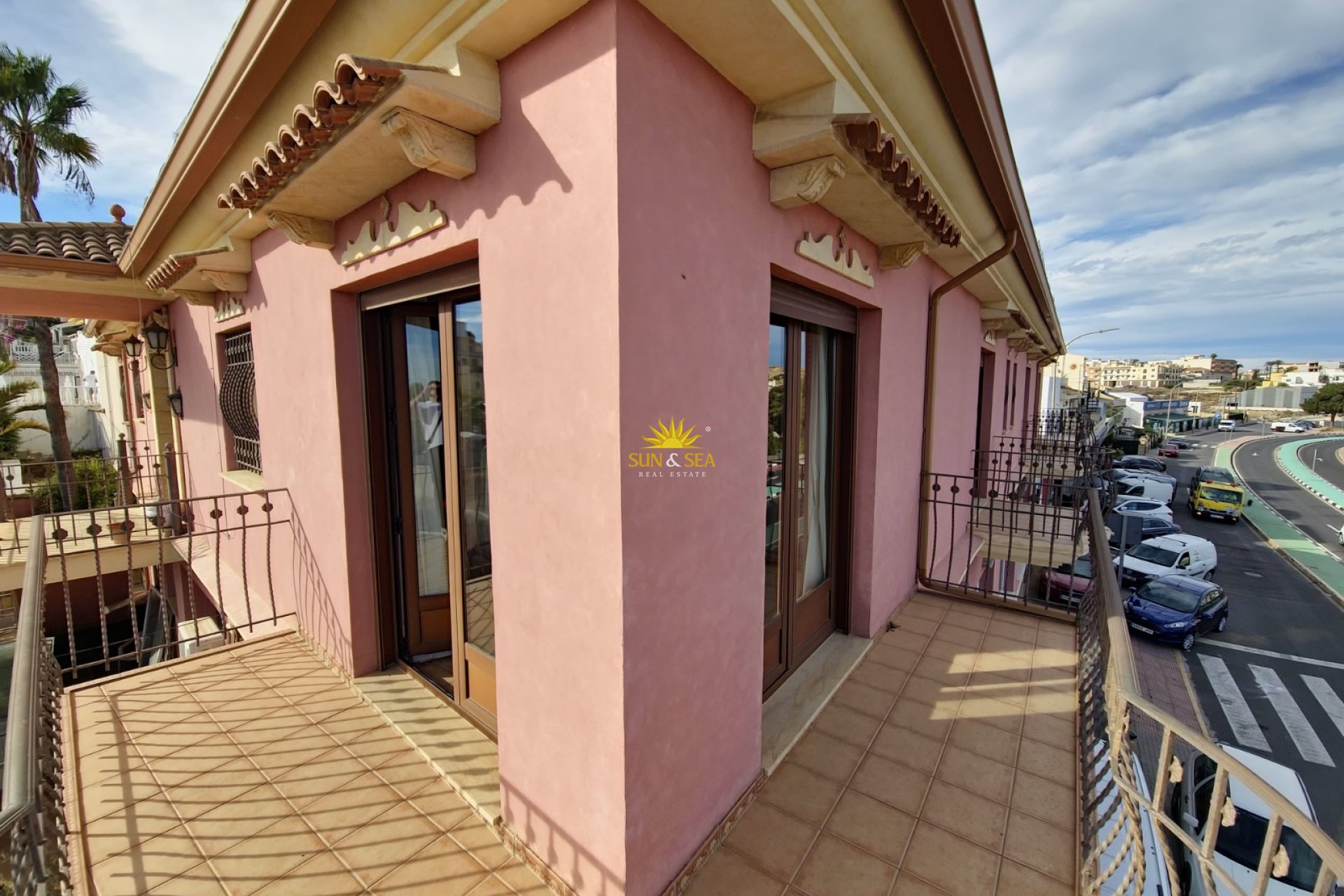 Resale - Villa - San Miguel de Salinas