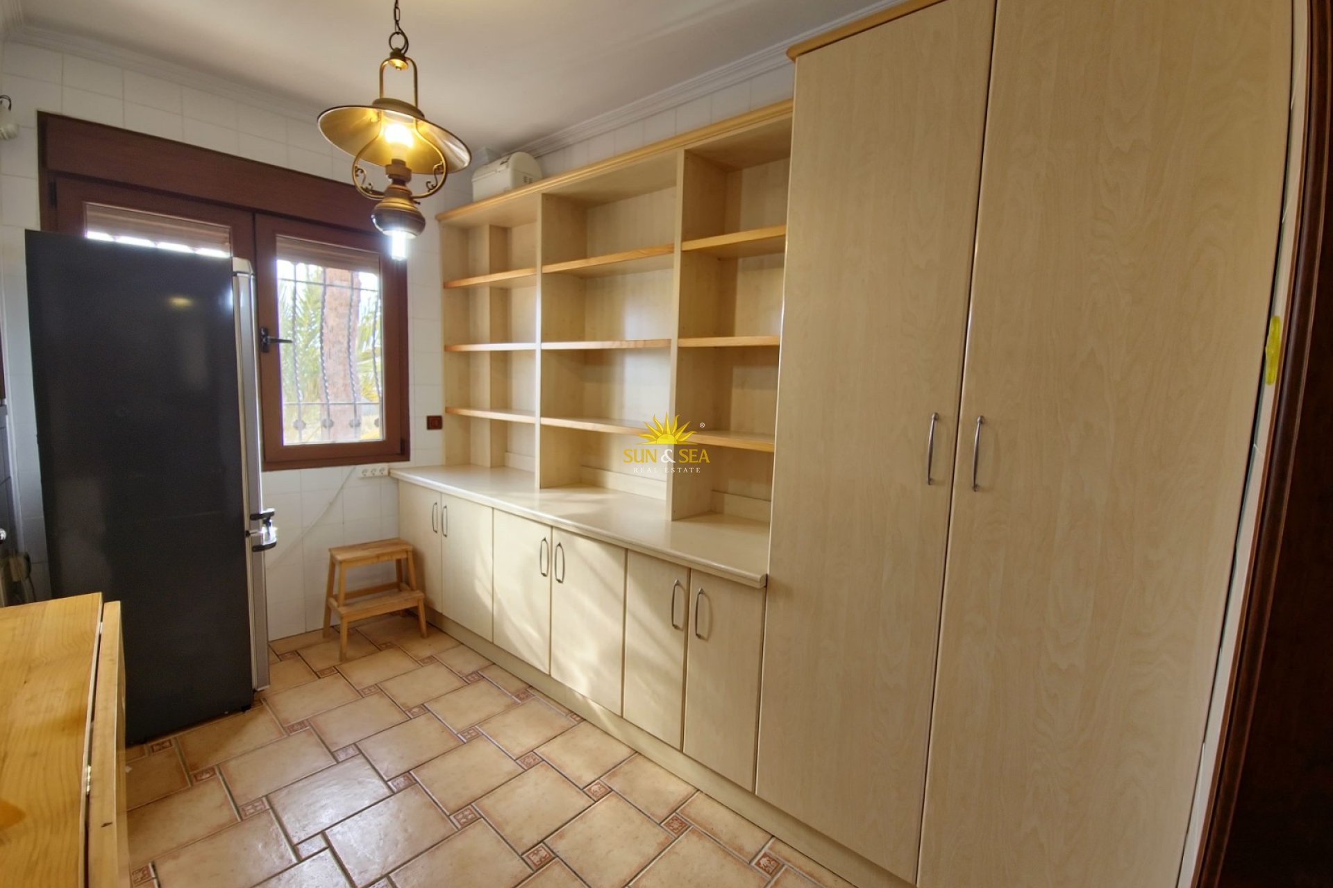 Resale - Villa - San Miguel de Salinas