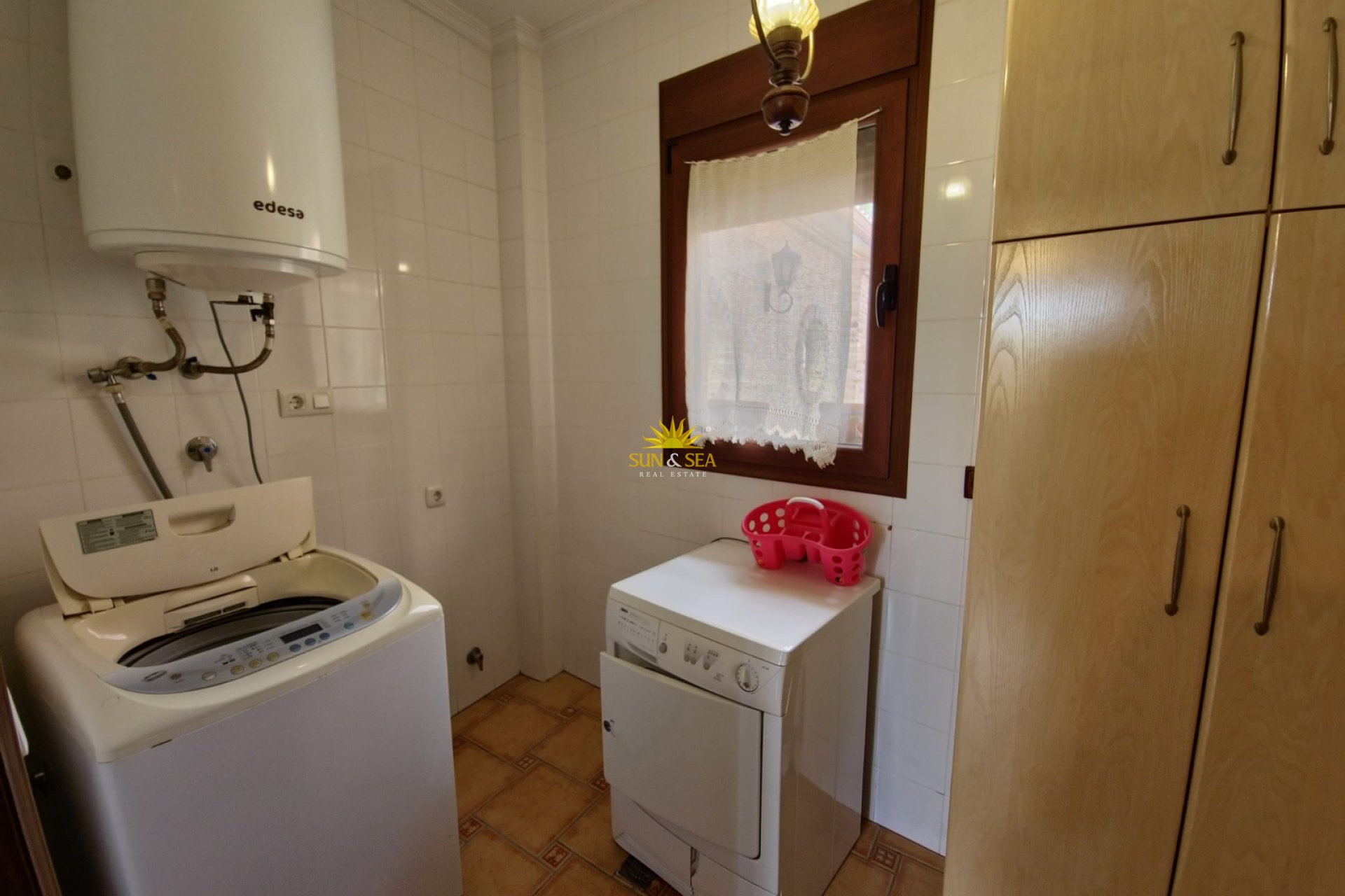 Resale - Villa - San Miguel de Salinas