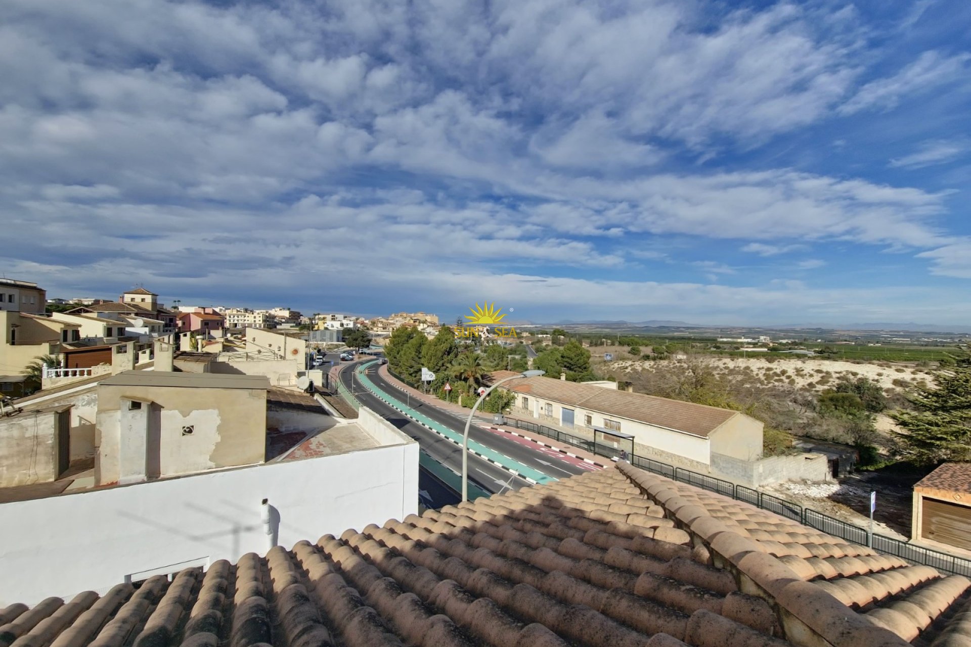 Resale - Villa - San Miguel de Salinas