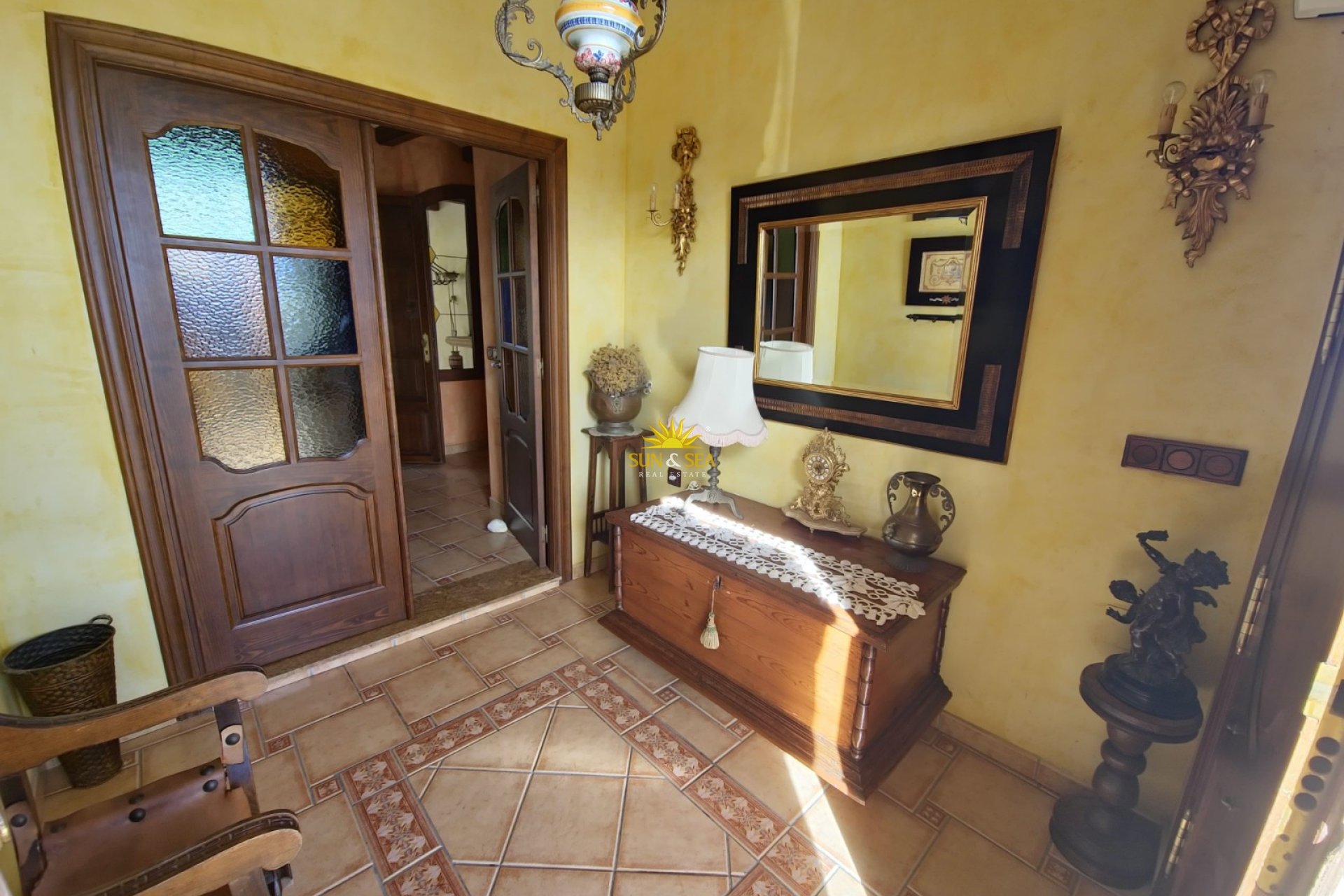 Resale - Villa - San Miguel de Salinas