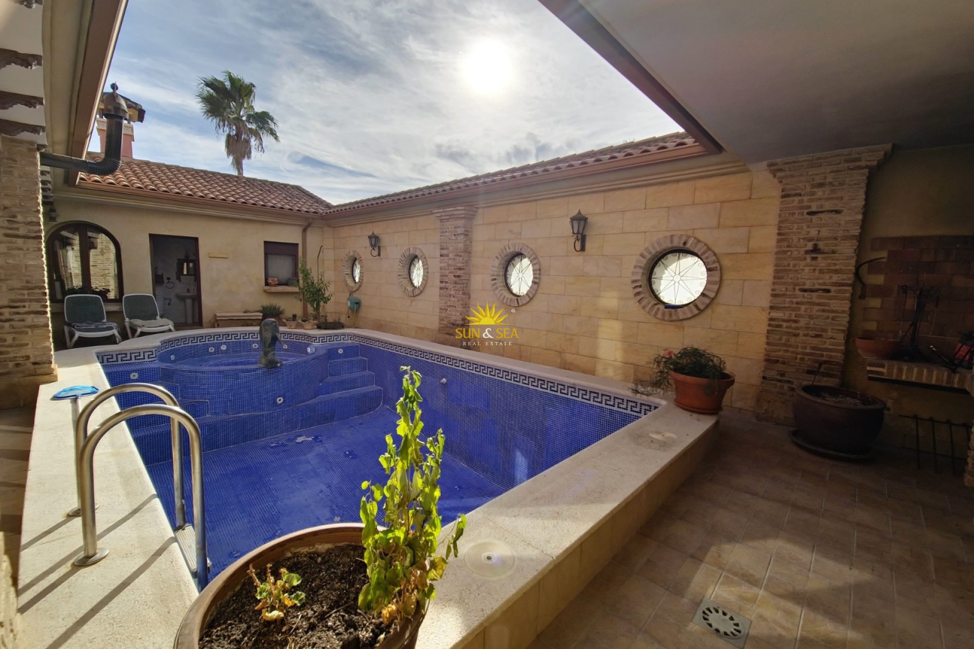 Resale - Villa - San Miguel de Salinas