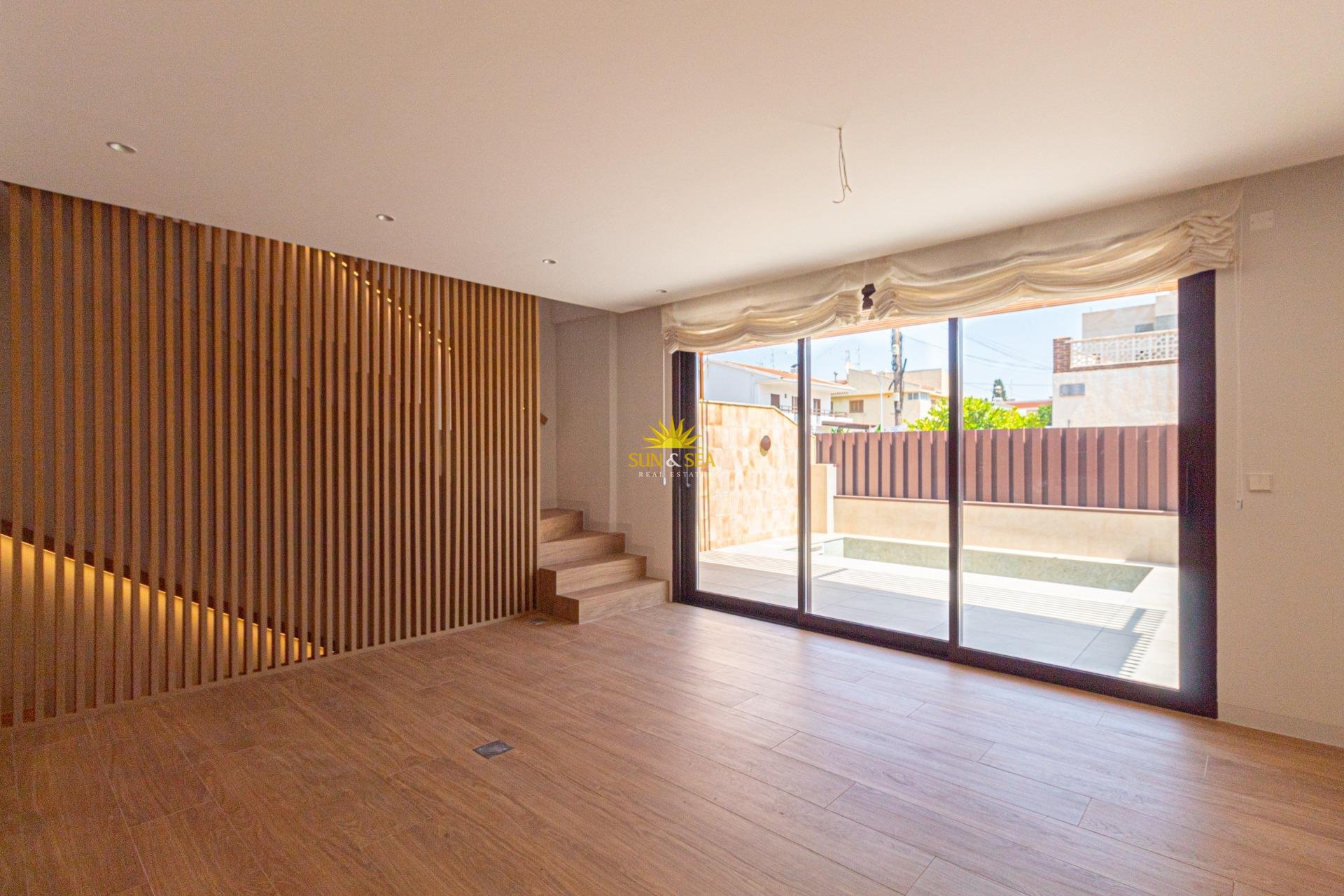 Resale - Villa - Santiago de la ribera - Playa de santiago de la ribera