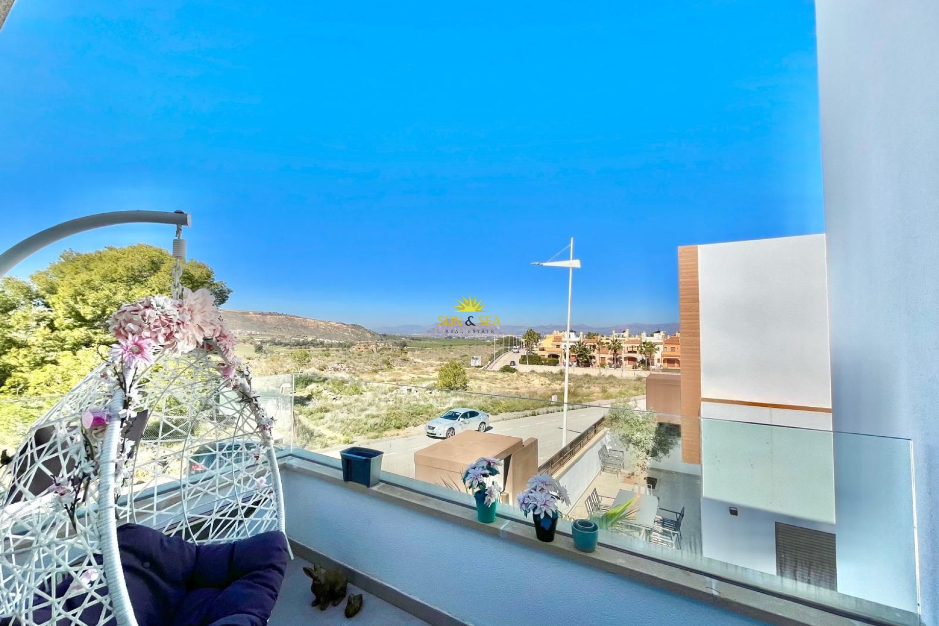 Resale - Villa / Semi detached - Algorfa