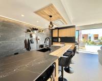 Resale - Villa / Semi detached - Algorfa