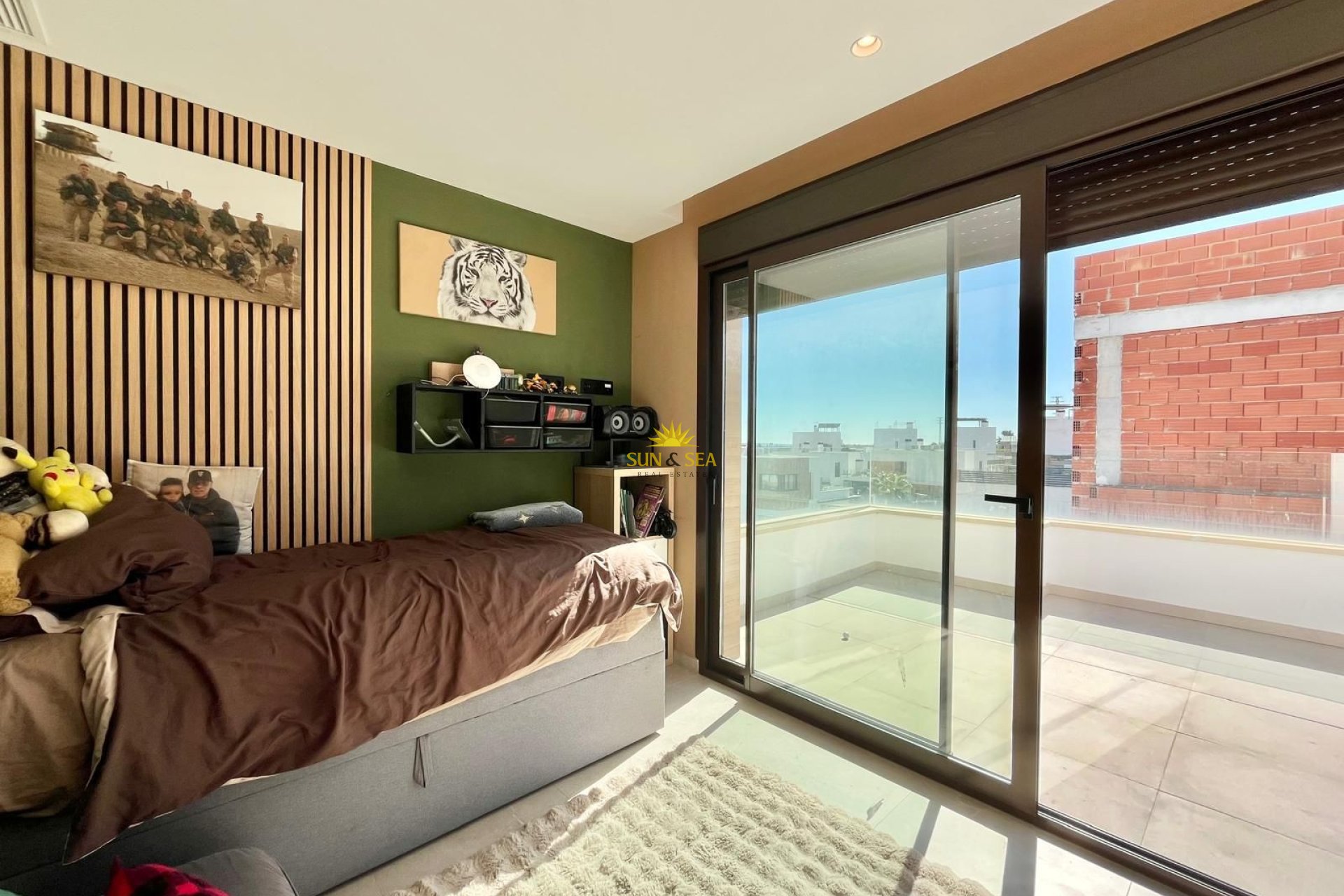 Resale - Villa / Semi detached - Algorfa
