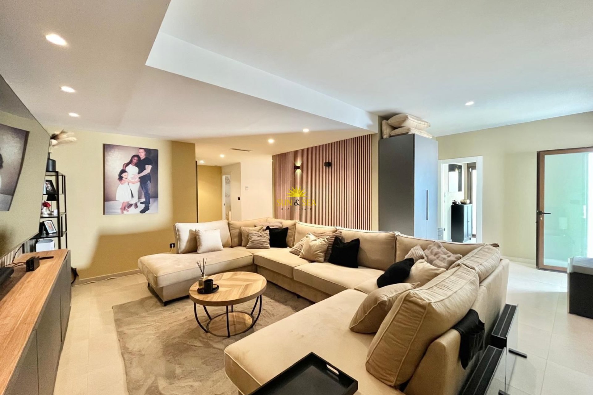 Resale - Villa / Semi detached - Algorfa