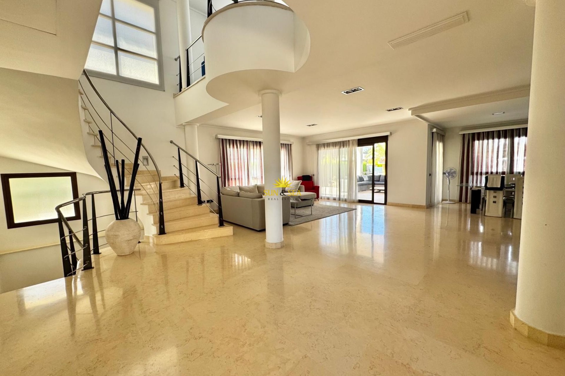 Resale - Villa / Semi detached - Orihuela Costa - Cabo Roig