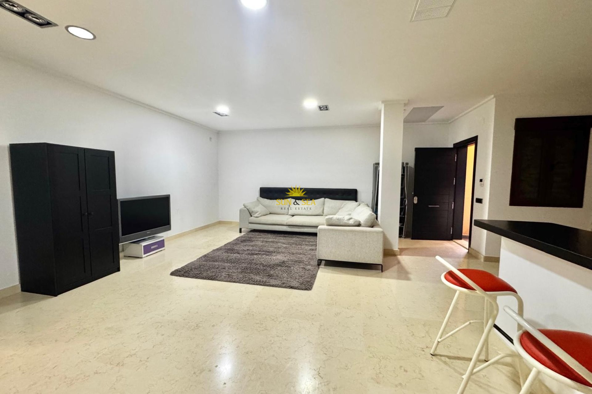 Resale - Villa / Semi detached - Orihuela Costa - Cabo Roig