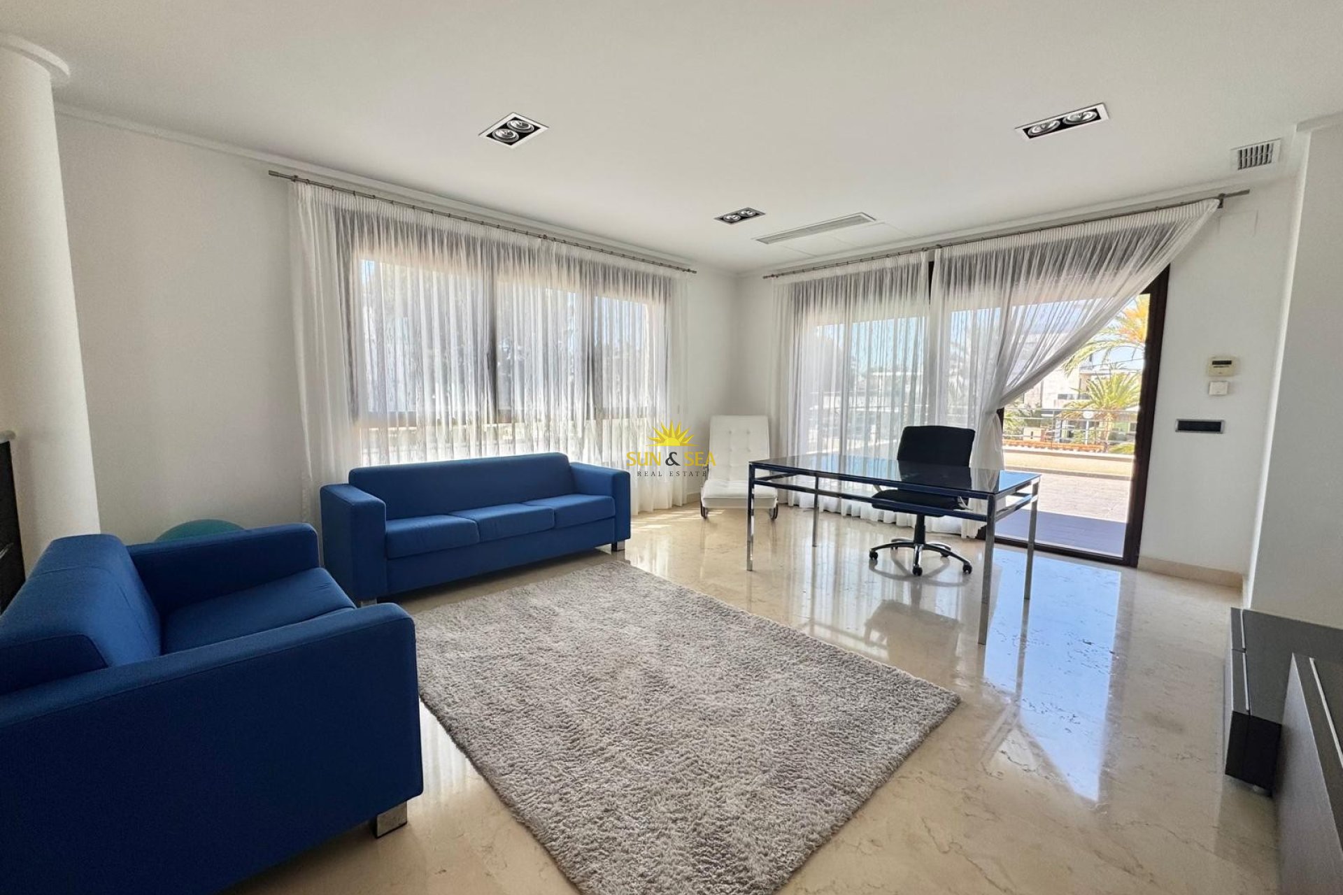 Resale - Villa / Semi detached - Orihuela Costa - Cabo Roig