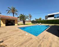 Resale - Villa / Semi detached - Orihuela Costa - Cabo Roig