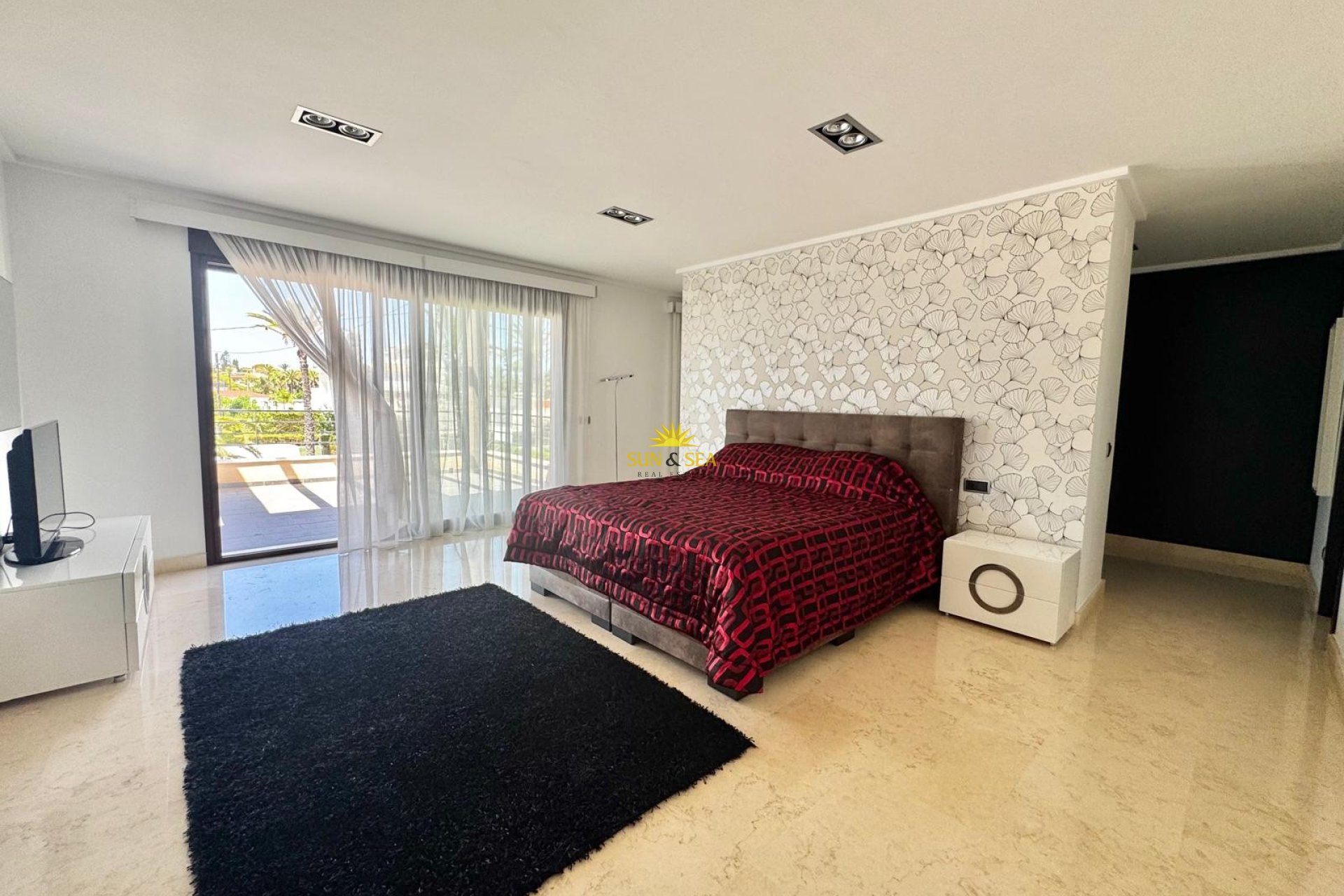 Resale - Villa / Semi detached - Orihuela Costa - Cabo Roig