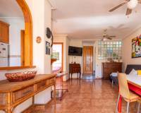 Resale - Villa / Semi detached - Orihuela Costa - Cabo Roig