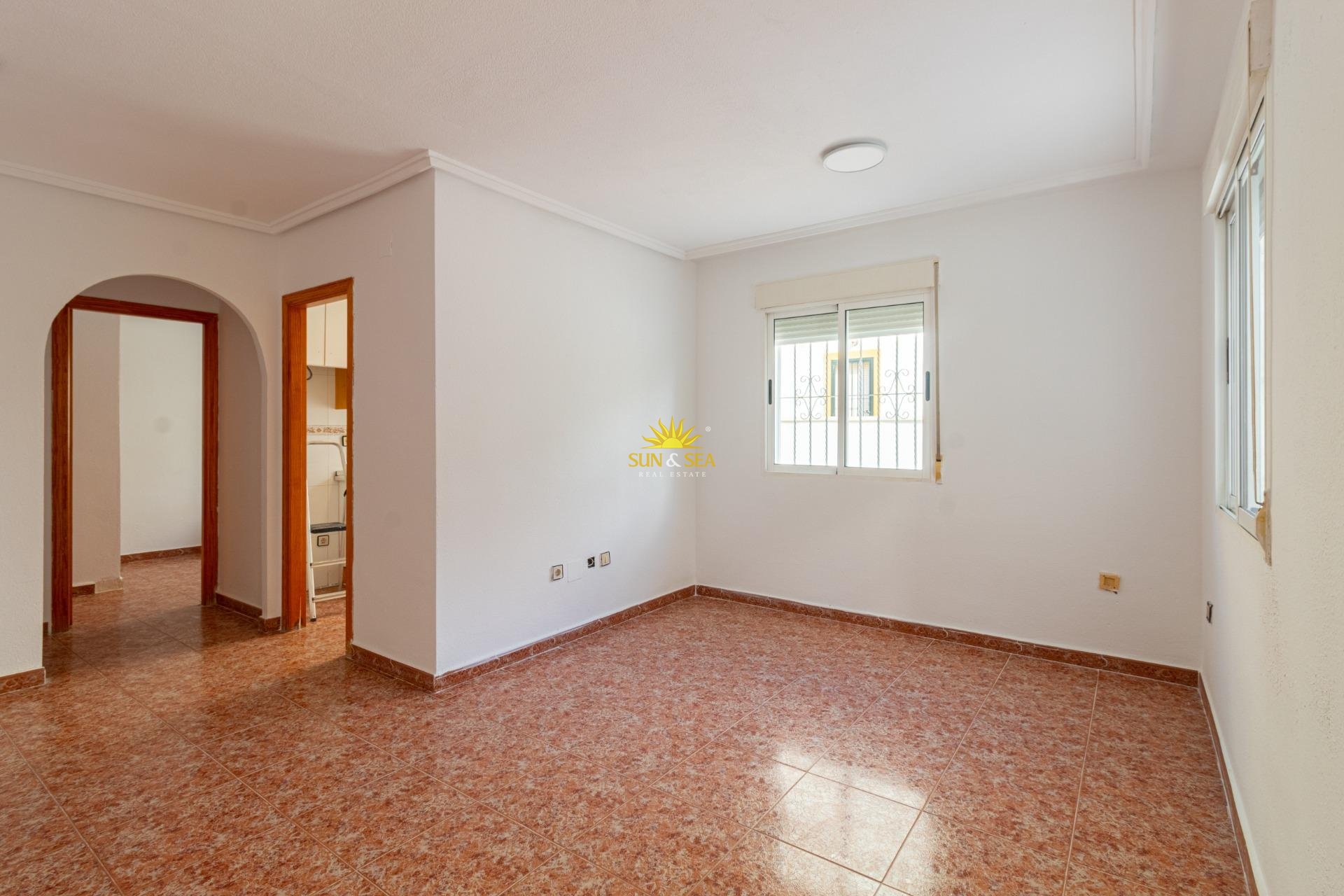 Resale - Villa / Semi detached - Orihuela Costa - La Florida