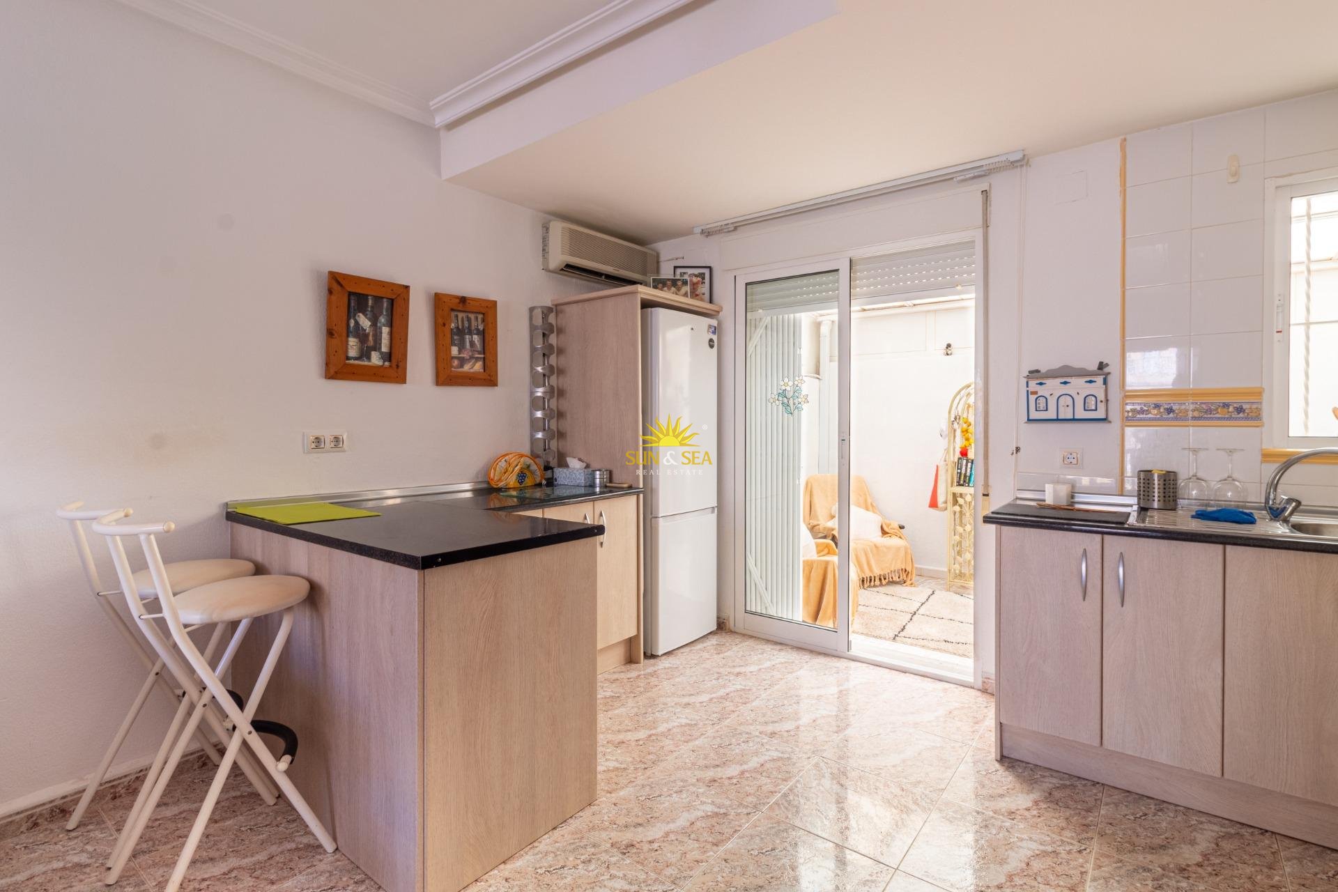 Resale - Villa / Semi detached - Orihuela Costa - La Regia