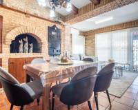 Resale - Villa / Semi detached - Orihuela Costa - La Zenia