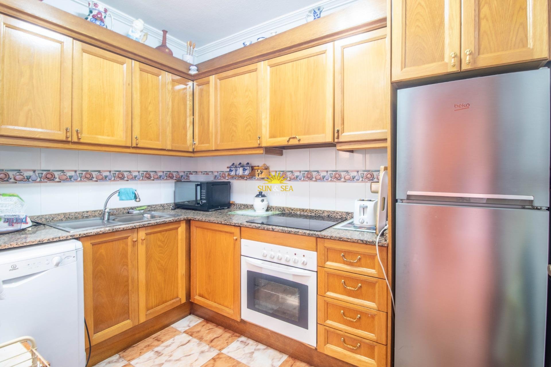 Resale - Villa / Semi detached - Orihuela Costa - La Zenia