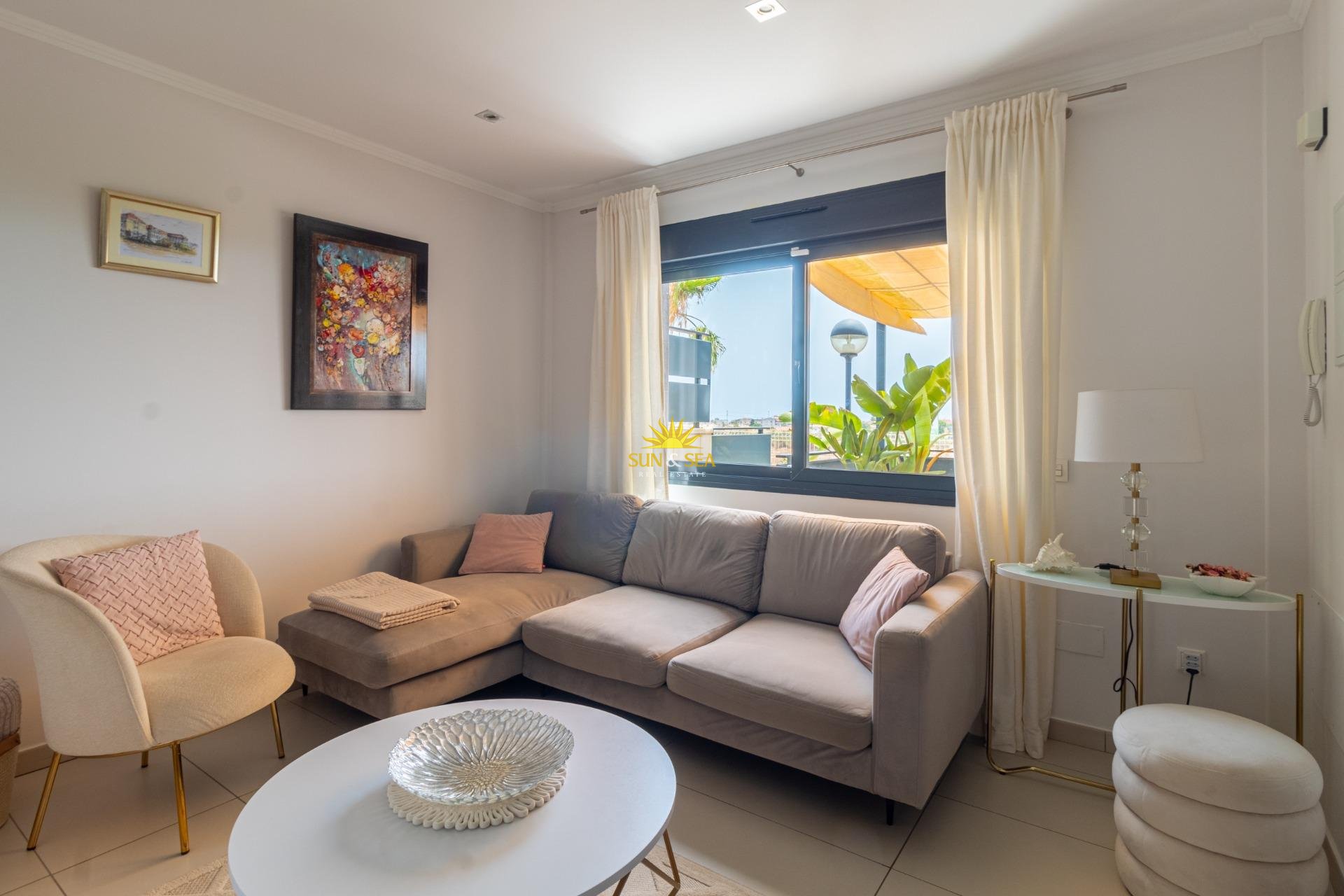 Resale - Villa / Semi detached - Orihuela Costa - Lomas de Cabo Roig