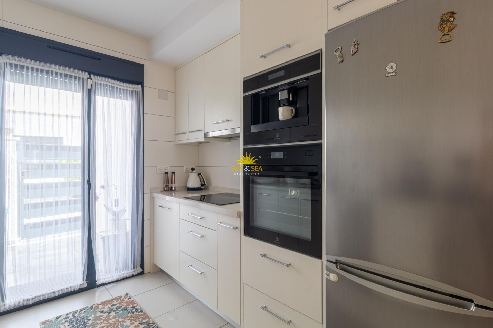 Resale - Villa / Semi detached - Orihuela Costa - Lomas de Cabo Roig