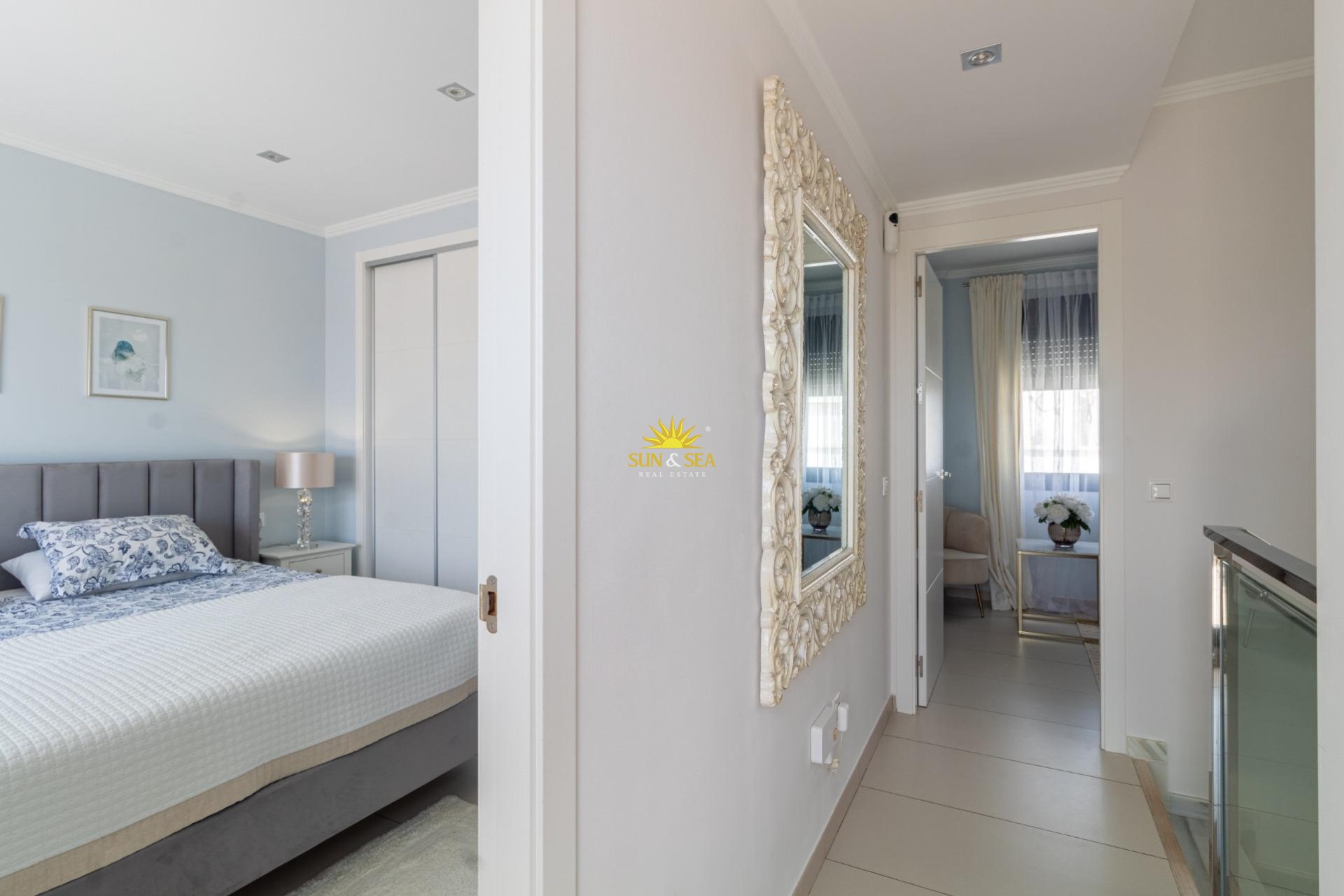 Resale - Villa / Semi detached - Orihuela Costa - Lomas de Cabo Roig