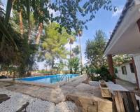 Resale - Villa / Semi detached - Orihuela