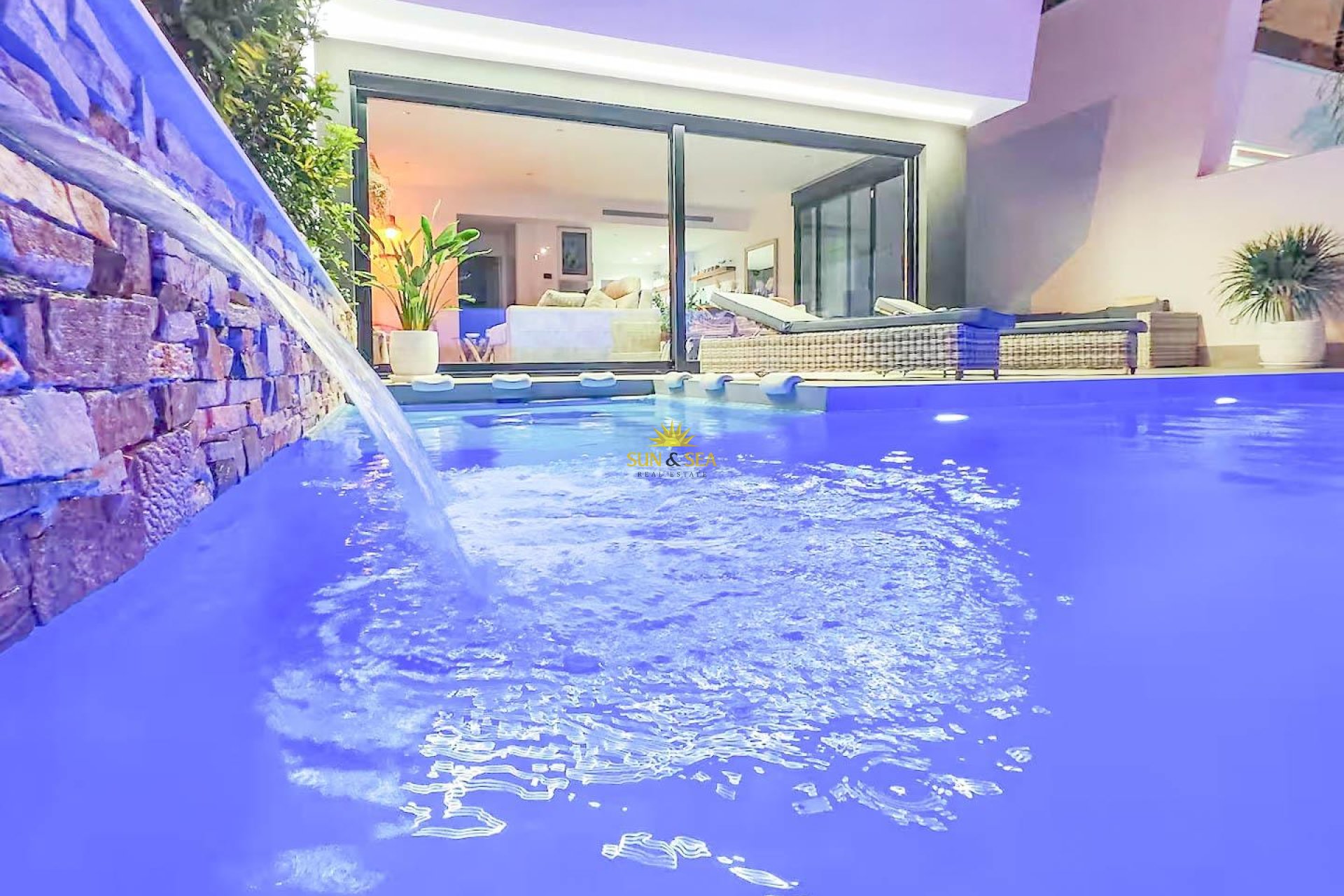 Resale - Villa / Semi detached - Santiago de la ribera - zona san blas
