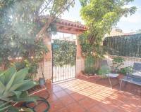Resale - Villa / Semi detached - Torrevieja - Acequion