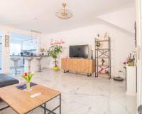 Resale - Villa / Semi detached - Torrevieja - Acequion