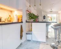 Resale - Villa / Semi detached - Torrevieja - Acequion