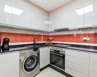 Resale - Villa / Semi detached - Torrevieja - Aguas Nuevas