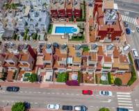 Resale - Villa / Semi detached - Torrevieja - Aguas Nuevas