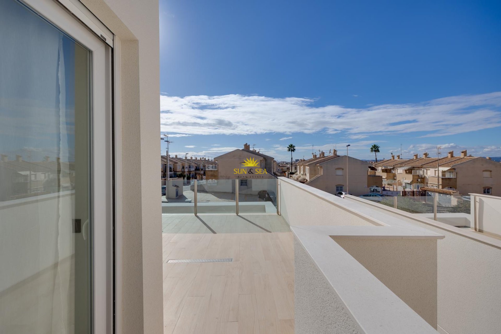 Resale - Villa - Torrevieja - Aguas Nuevas