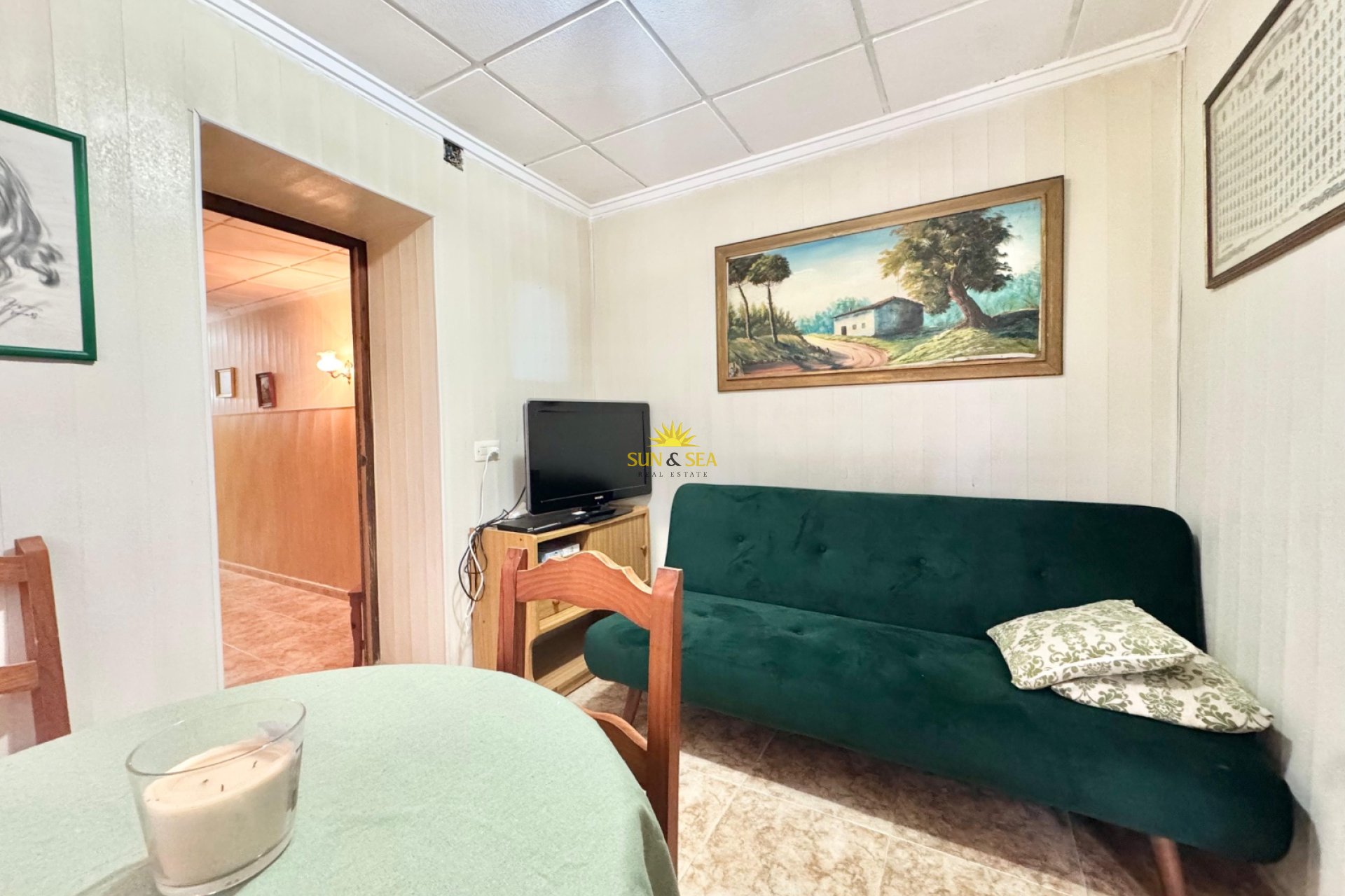Resale - Villa - Torrevieja - Centro