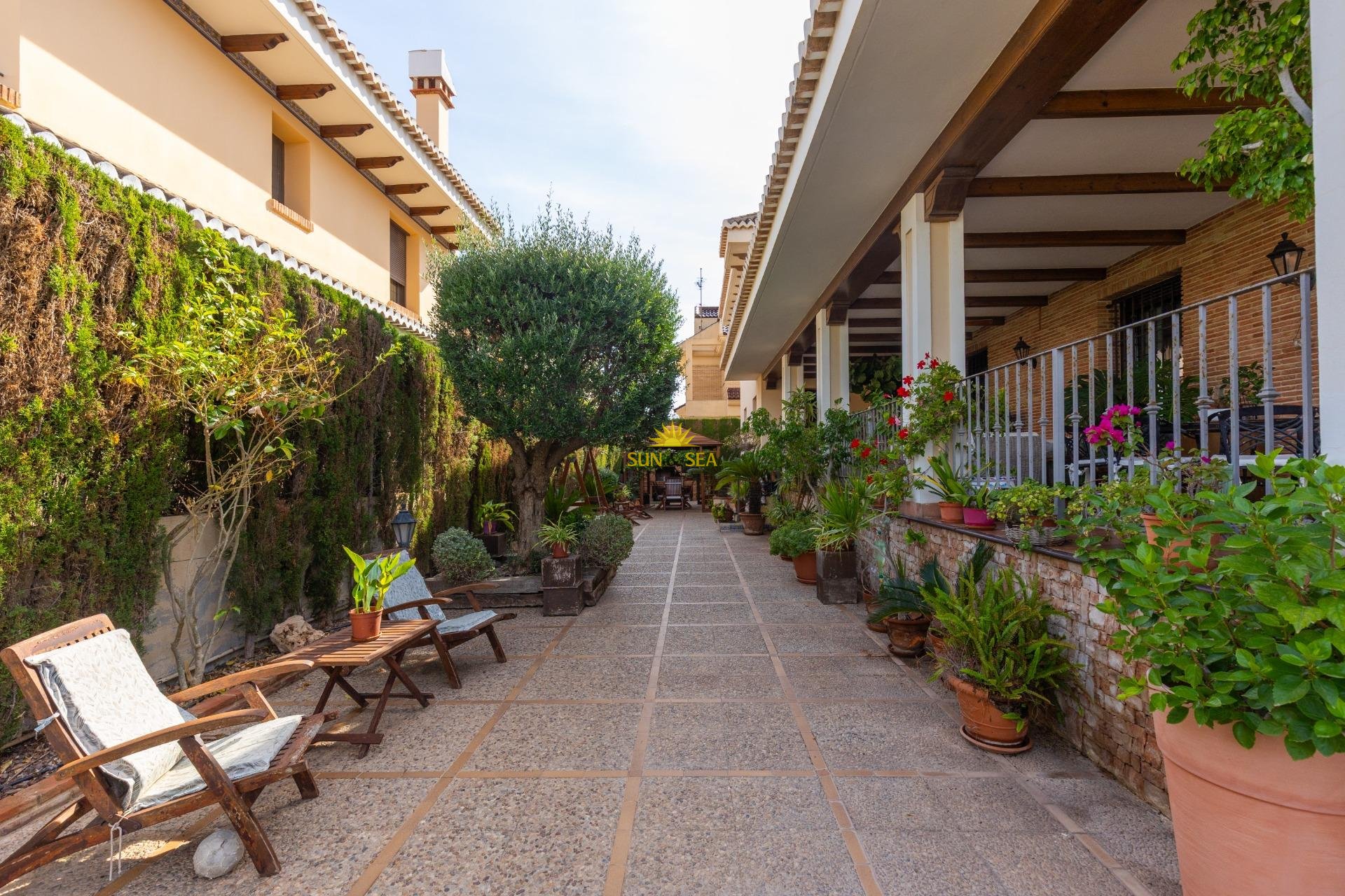 Resale - Villa - Torrevieja - La veleta