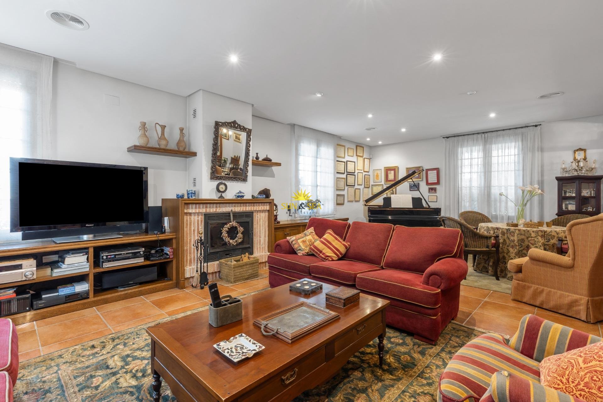 Resale - Villa - Torrevieja - La veleta