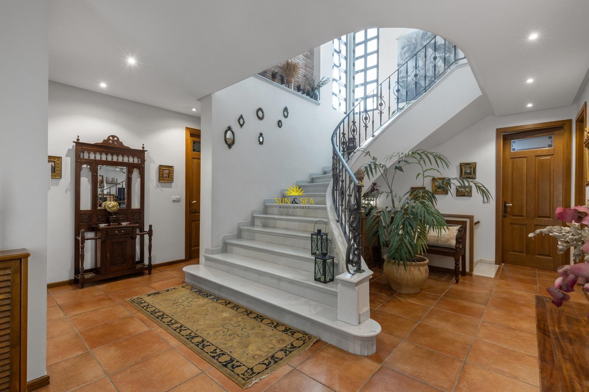 Resale - Villa - Torrevieja - La veleta