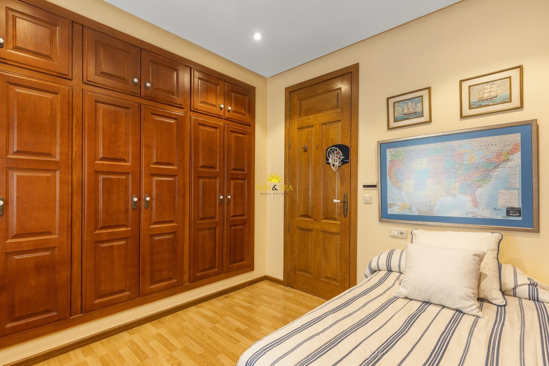 Resale - Villa - Torrevieja - La veleta