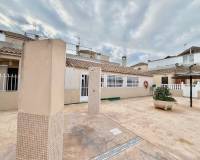 Resale - Villa - Torrevieja - Los altos