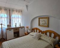 Resale - Villa - Torrevieja - Playa de los Naufragos