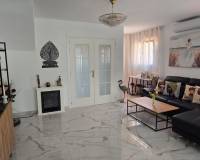 Resale - Villa - Torrevieja - Playa de los Naufragos